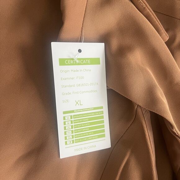 Camel sleeveless duster trench vest SIze XL Waistcoat NWT - Picture 3 of 4